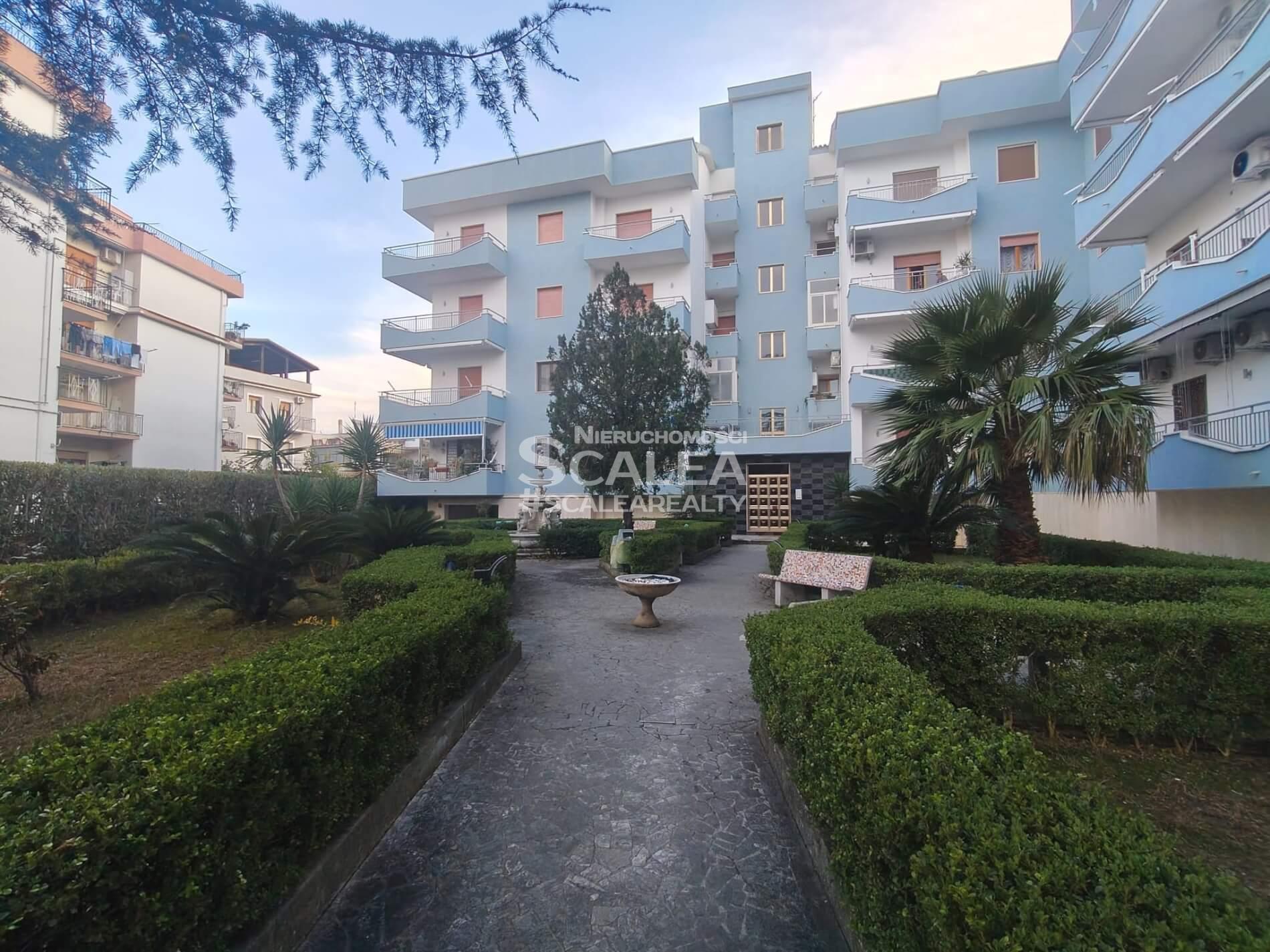 Scalea, luksusowy apartament 120 metrów kwadratowych, 100 metrów od plaży