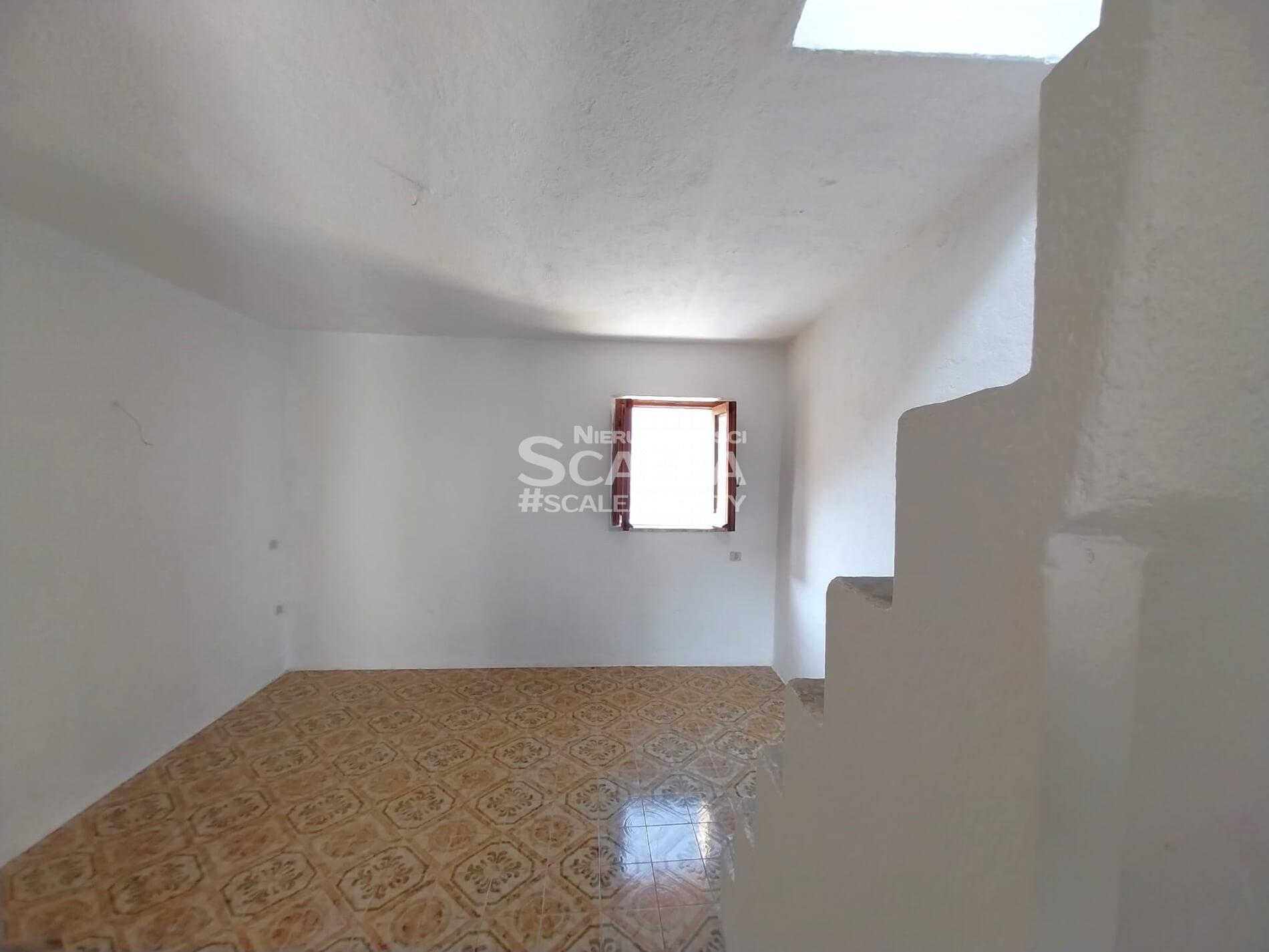 Luksusowy apartament o powierzchni 75 metrów kwadratowych w Acquappesa