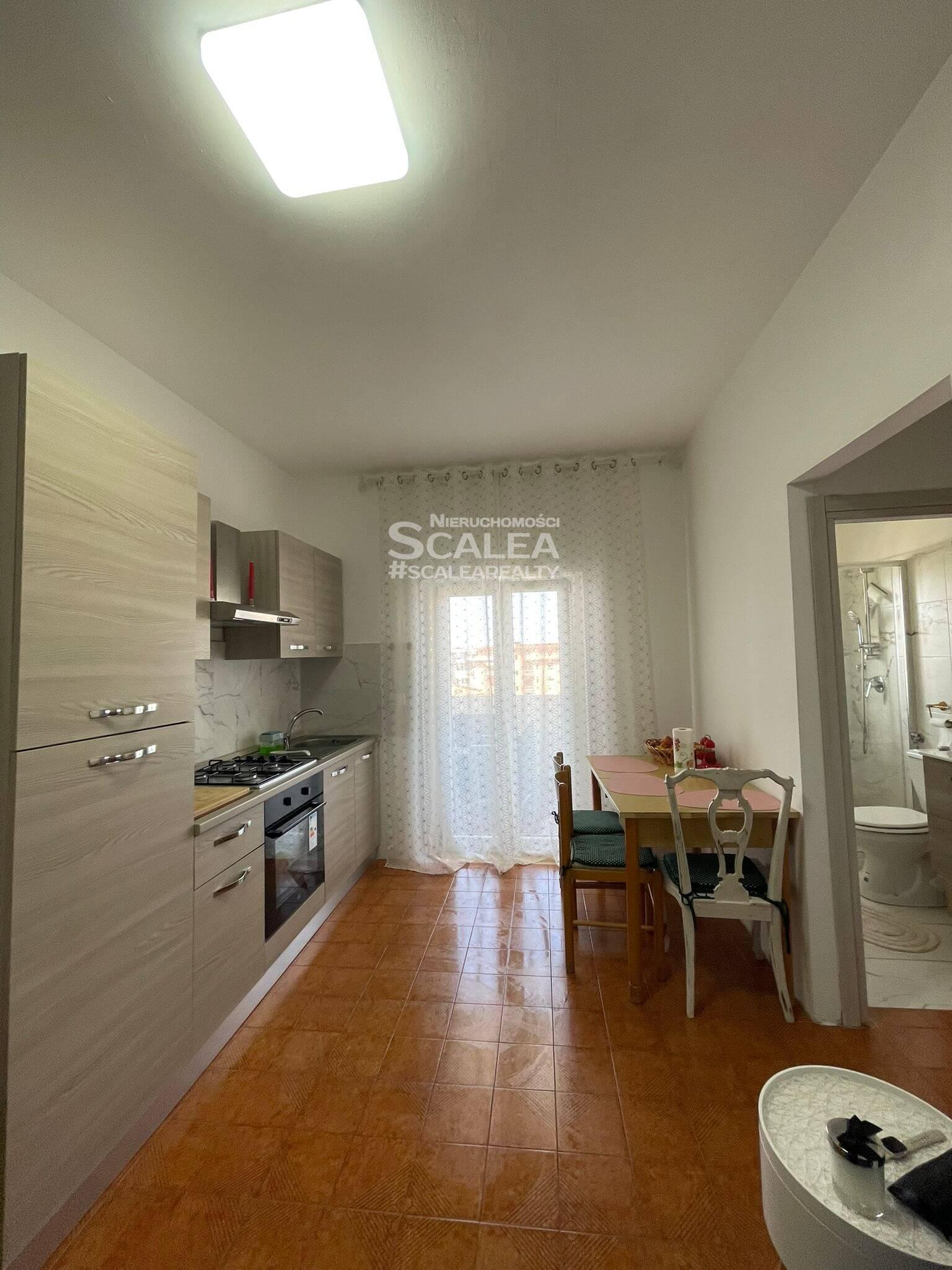 Scalea, mieszkanie trzypokojowe na 4 kondygnacji w parku "Il Mulino"
