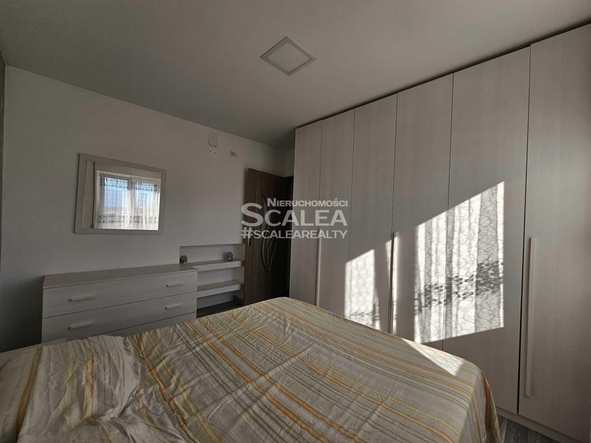 Scalea, luksusowy budynek z odnowionym apartamentem na 5 piętrze